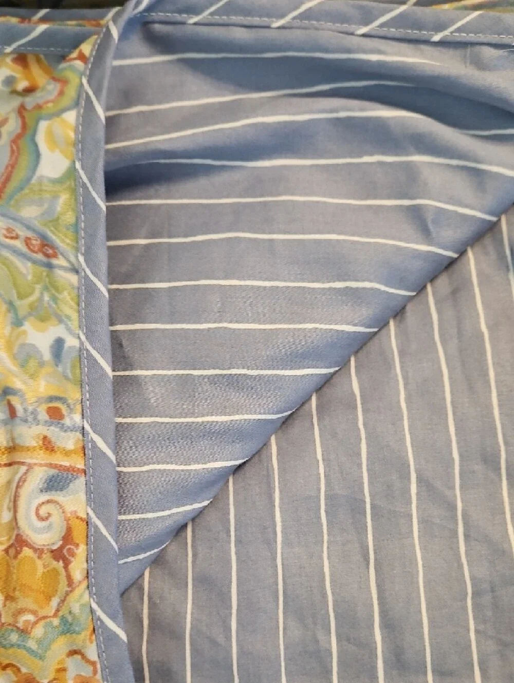 Charter Club Collection Multi-Color Paisley Reverse Blue Stripe Full Duvet Set
